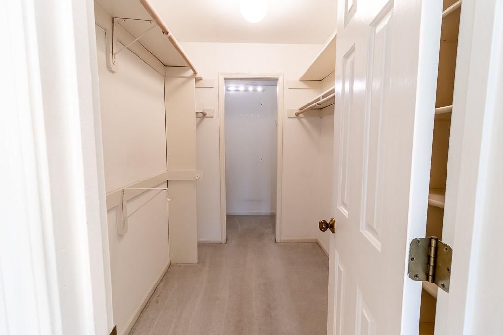 5225 W 122nd Street — photo 30