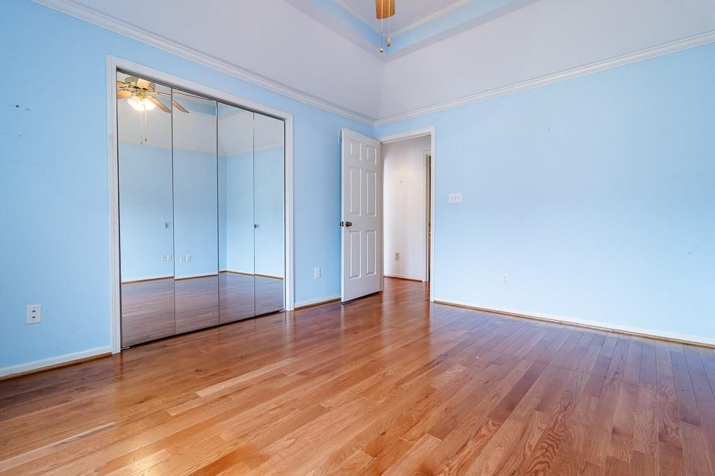 5225 W 122nd Street — photo 33