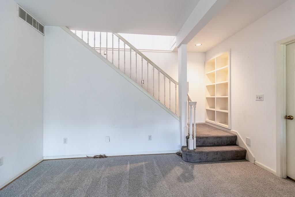 5225 W 122nd Street — photo 48