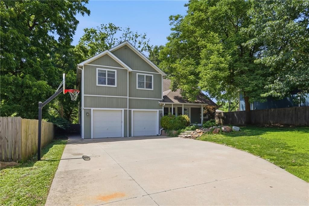 7612 Eby Avenue — photo 4