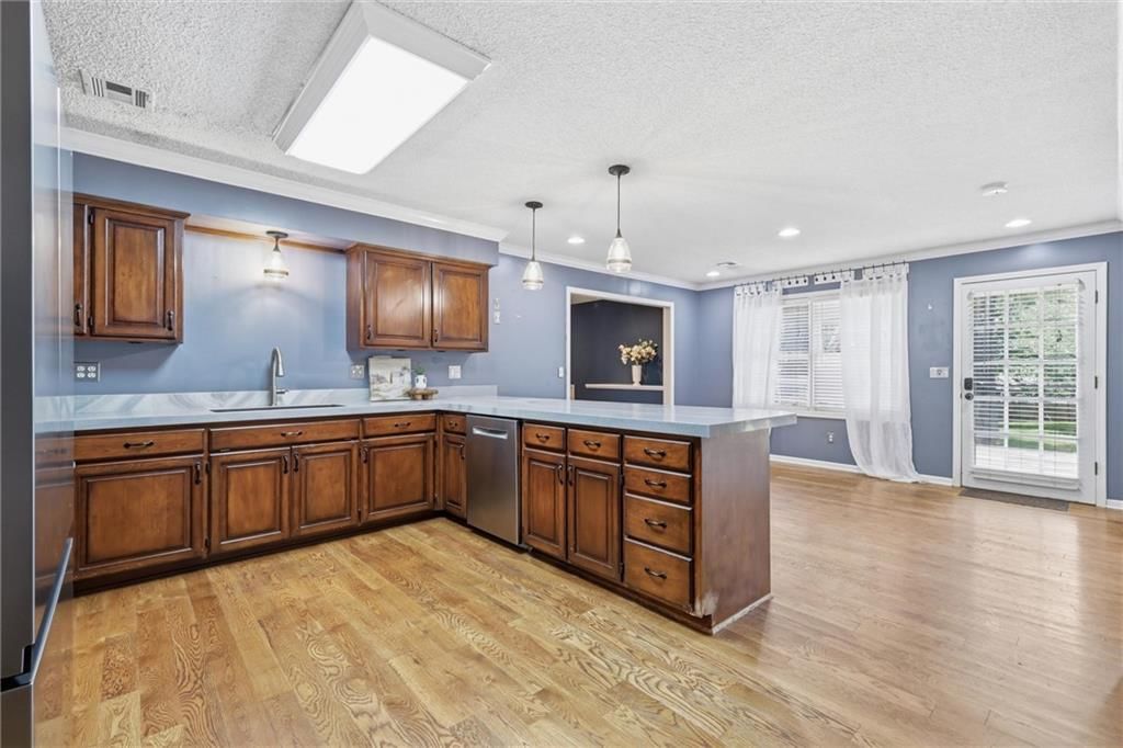 7612 Eby Avenue — photo 18