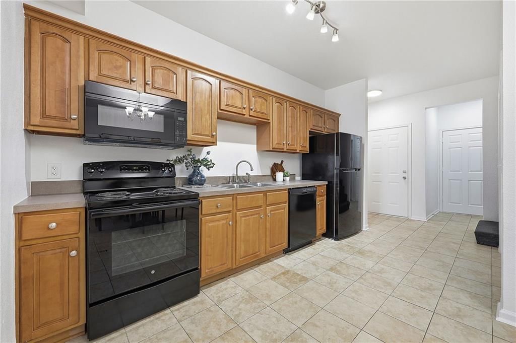 3305 N 103rd Place — photo 7
