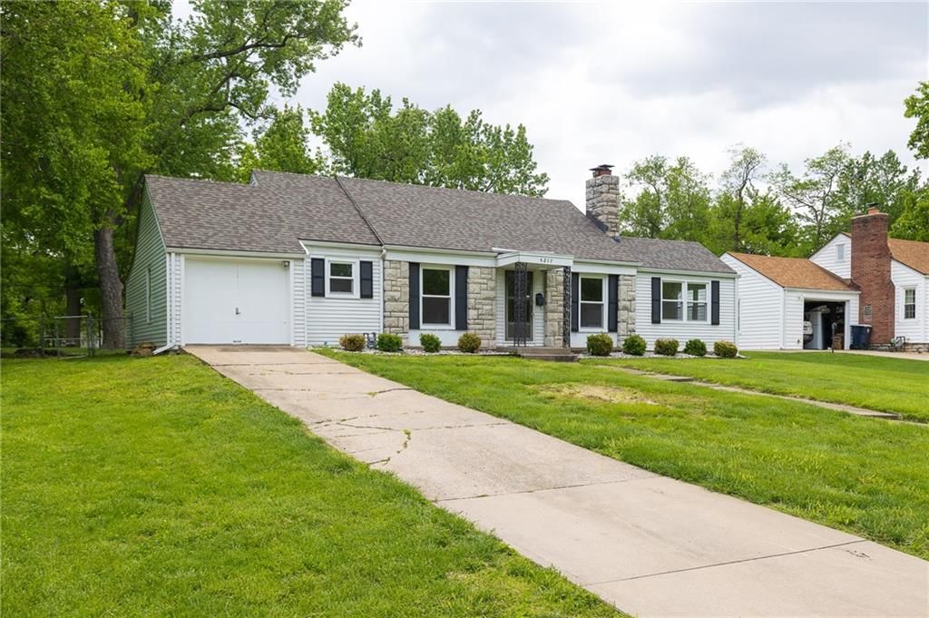 5217 N Walrond Avenue — photo 2