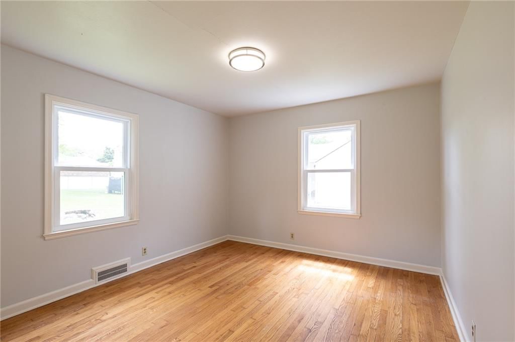 5217 N Walrond Avenue — photo 14