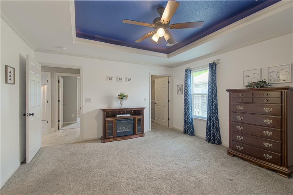 110 NW Lindsey Lane — photo 16