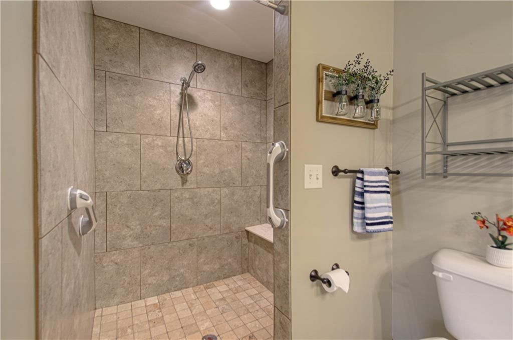 110 NW Lindsey Lane — photo 20