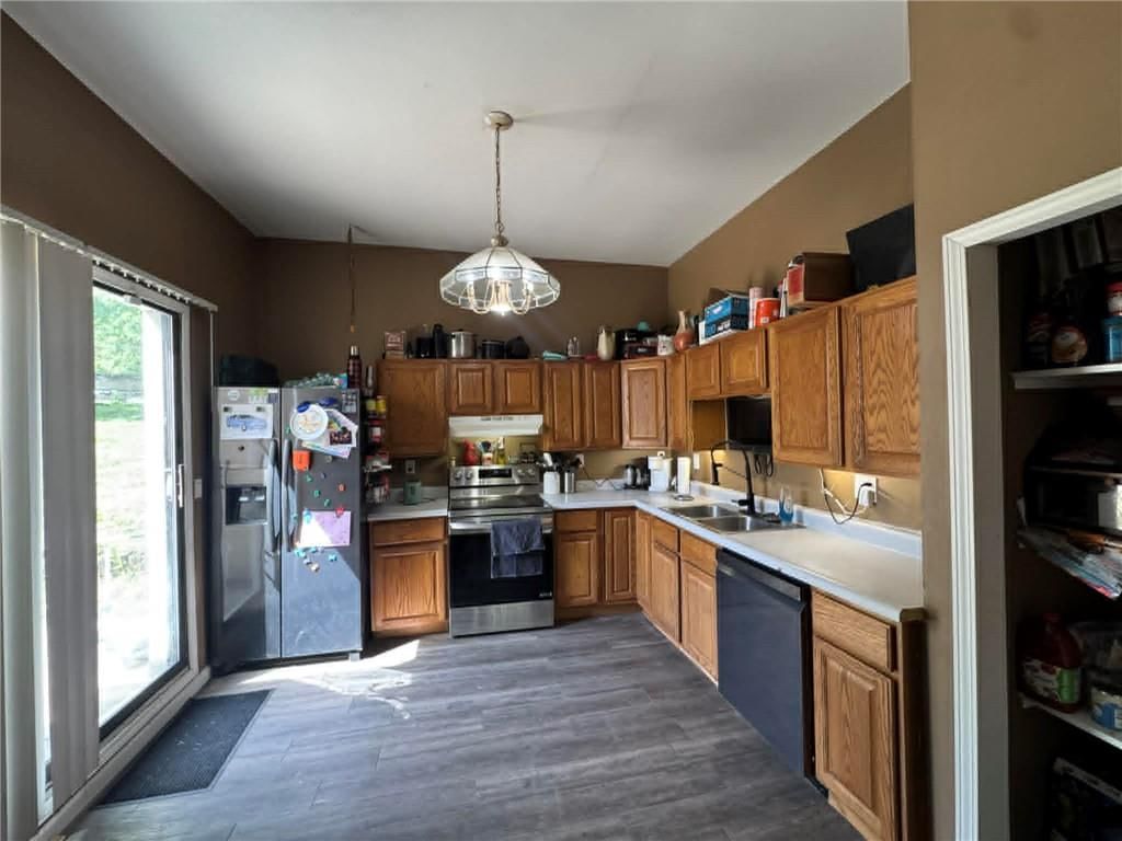 2426 S 18th Street — photo 2