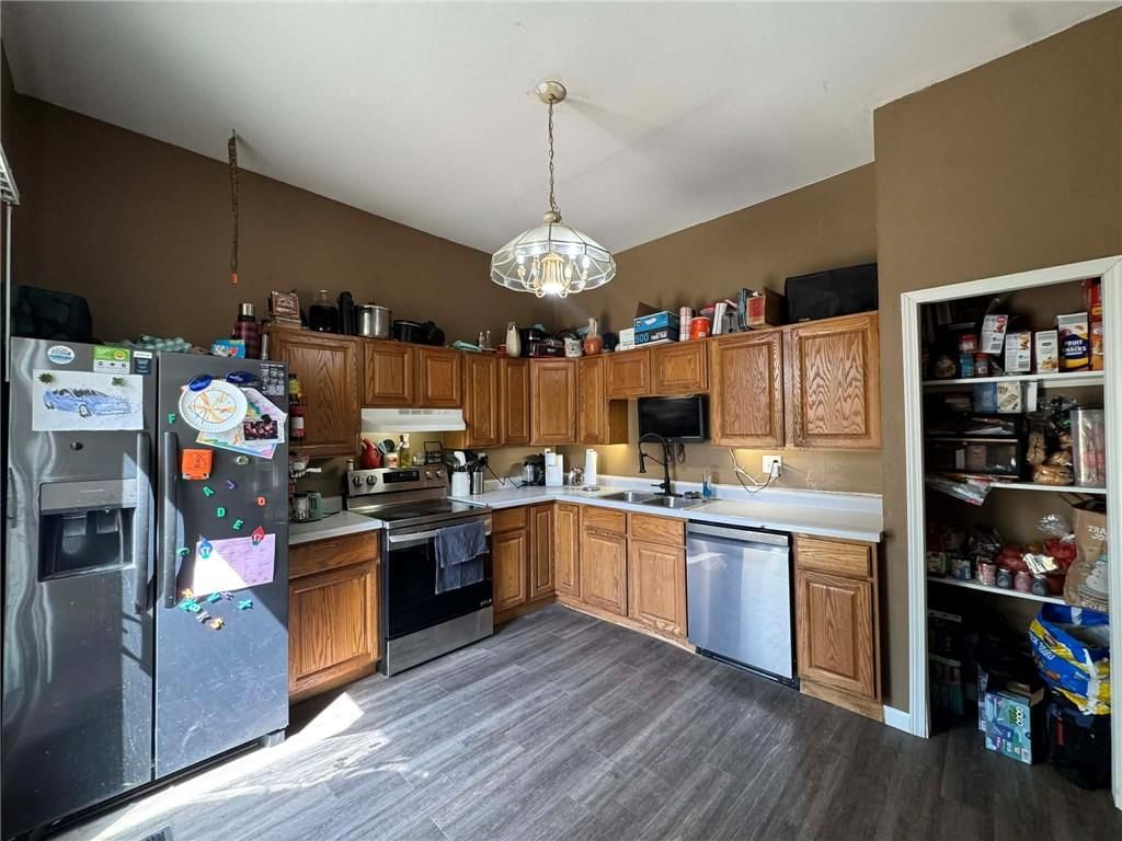 2426 S 18th Street — photo 3