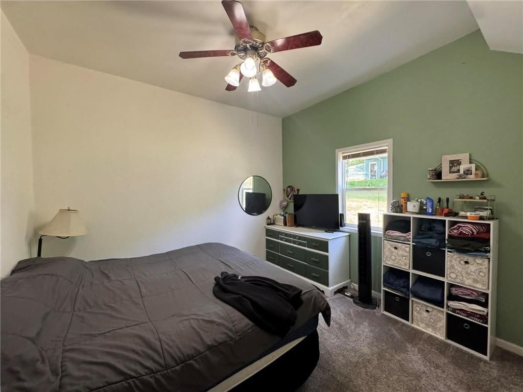 2426 S 18th Street — photo 11