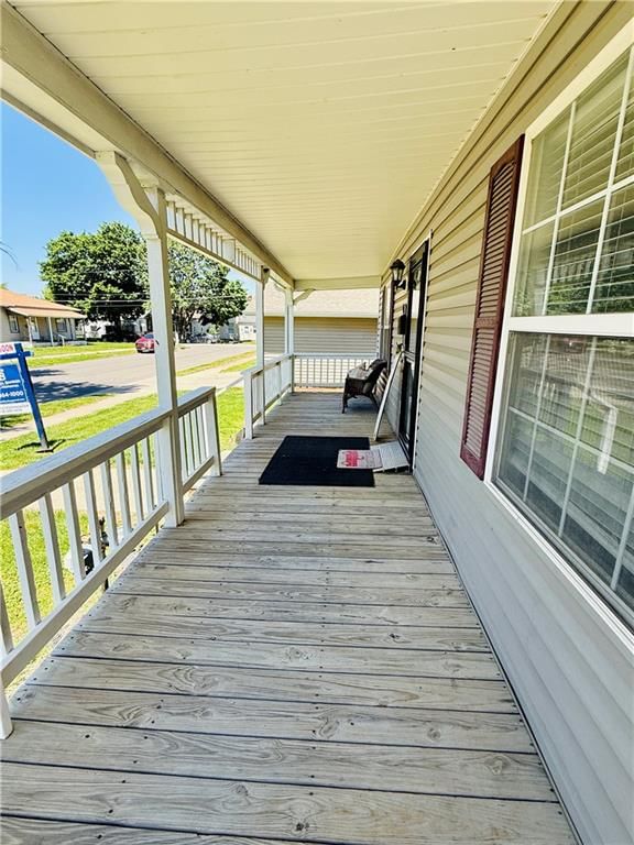 6011 Mead Street — photo 3