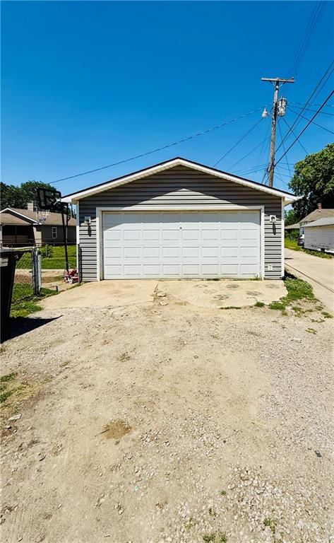 6011 Mead Street — photo 29