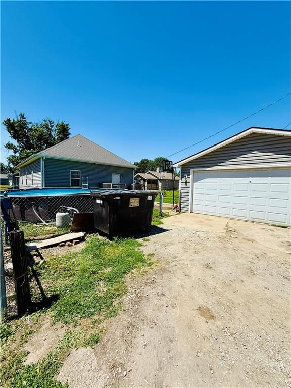 6011 Mead Street — photo 30