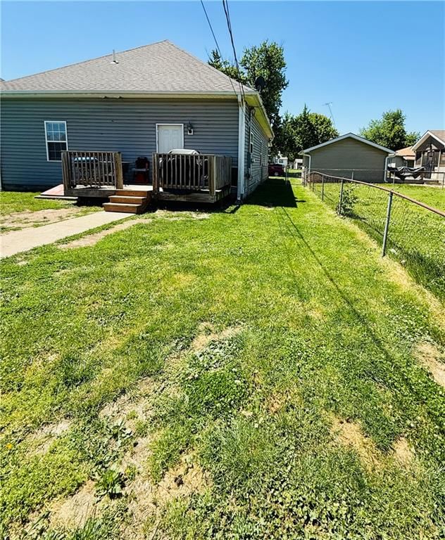 6011 Mead Street — photo 31
