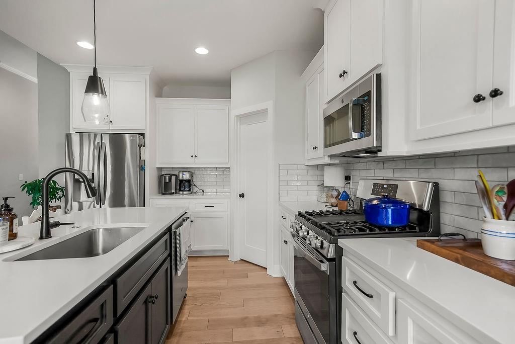 8461 Primrose Street — photo 14