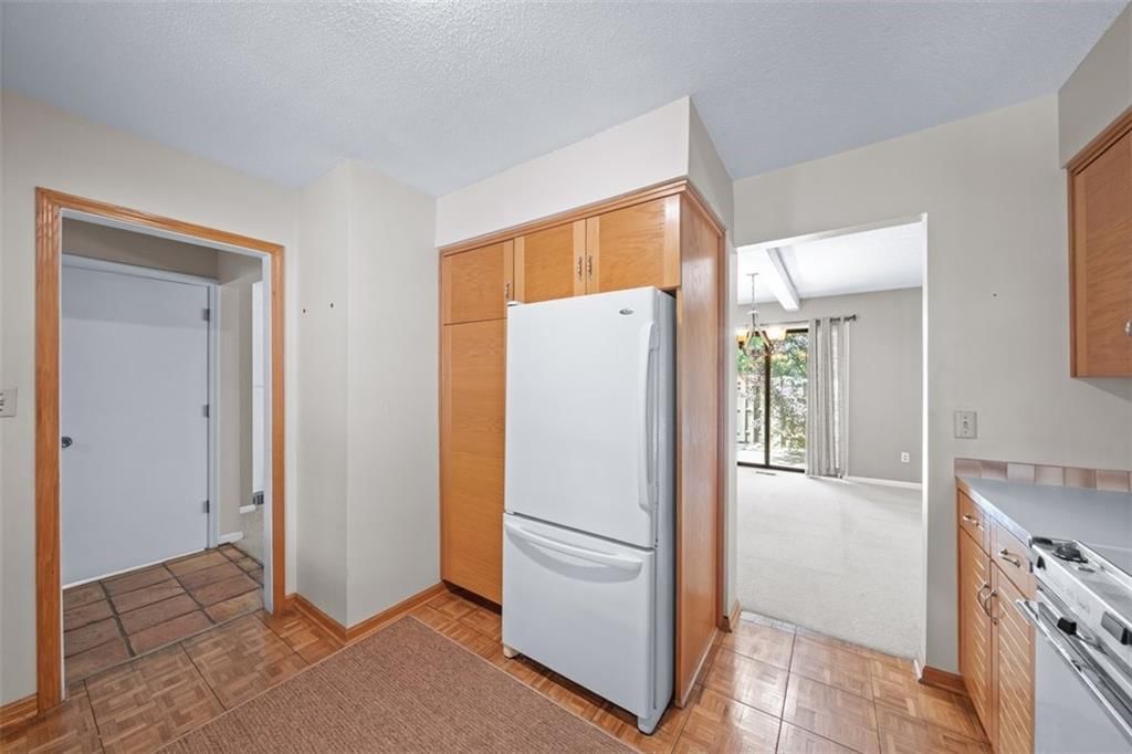 7704 W 102nd Street — photo 8