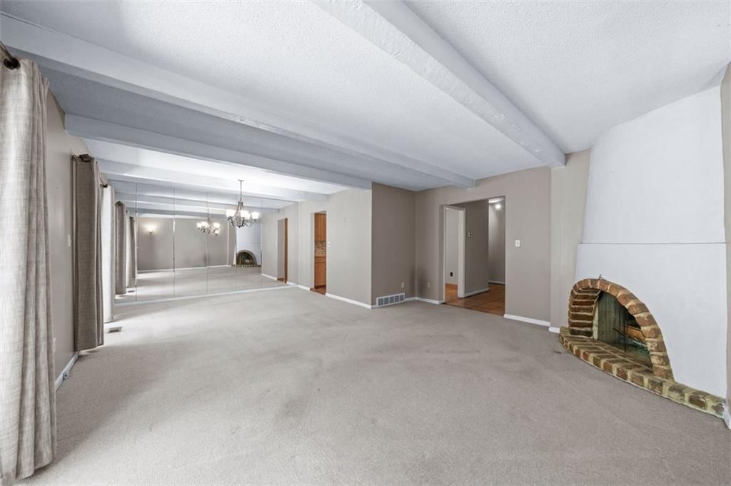 7704 W 102nd Street — photo 10