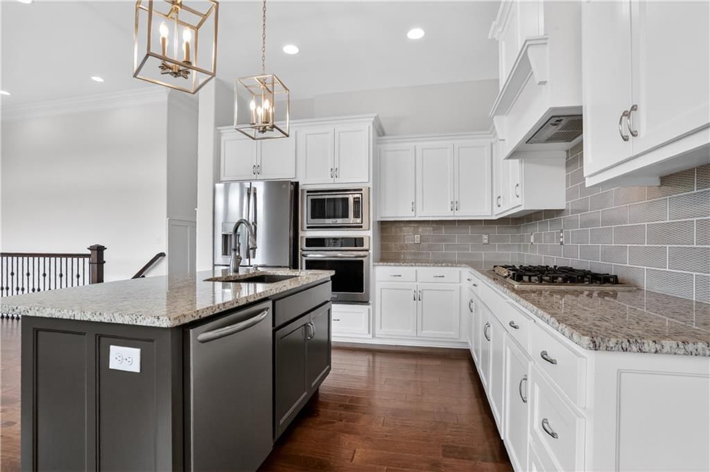 7330 NW Forest Lakes Drive — photo 10
