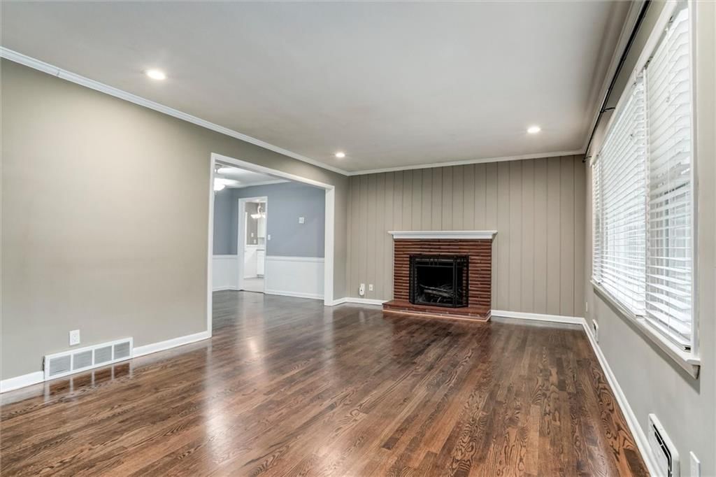 7832 Tomahawk Road — photo 3