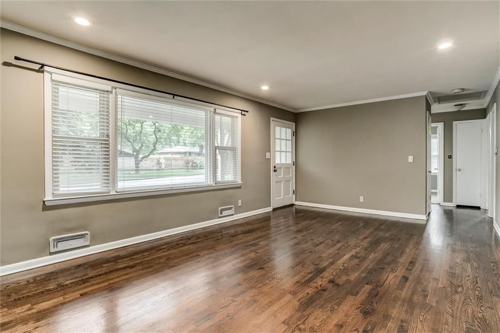 7832 Tomahawk Road — photo 4