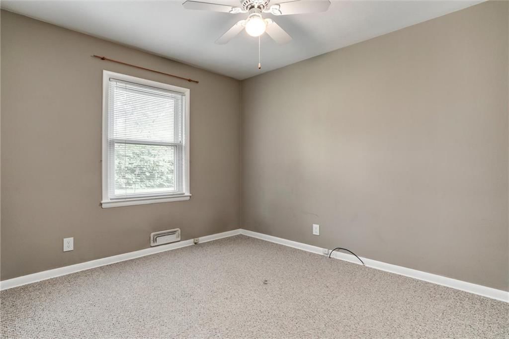 7832 Tomahawk Road — photo 23