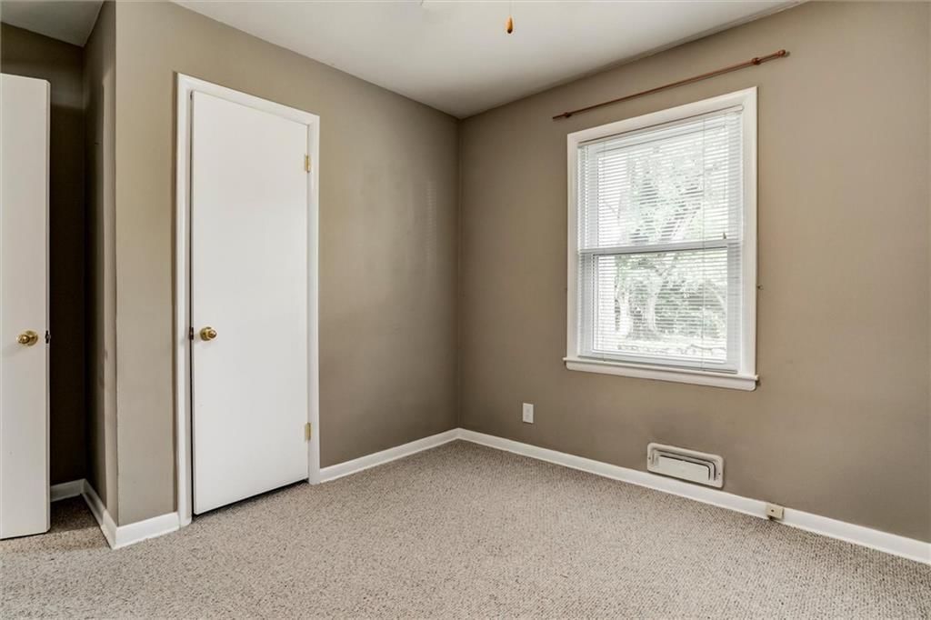 7832 Tomahawk Road — photo 24