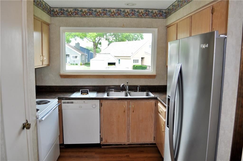 6638 Halsey Street — photo 31