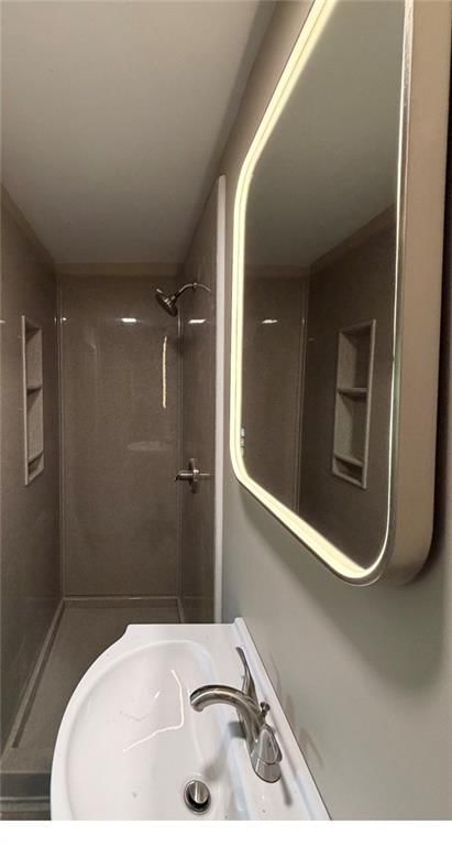 1401 W Chestnut Street — photo 13