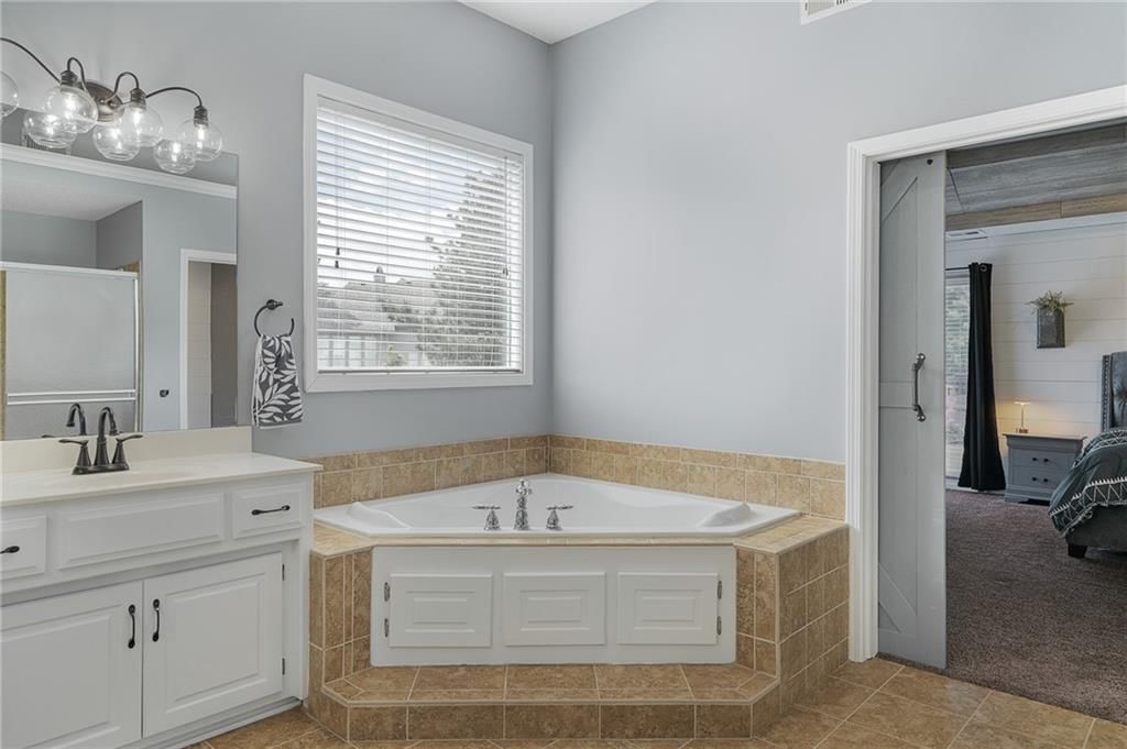 14004 Westgate Street — photo 44