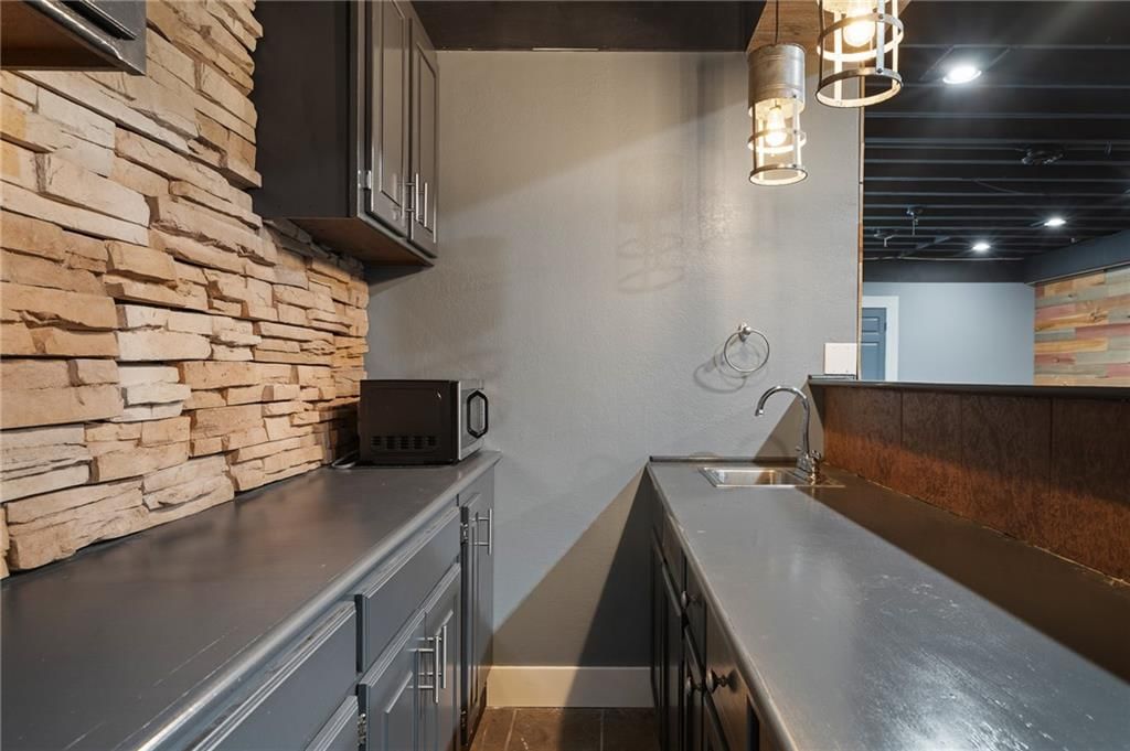 14004 Westgate Street — photo 62