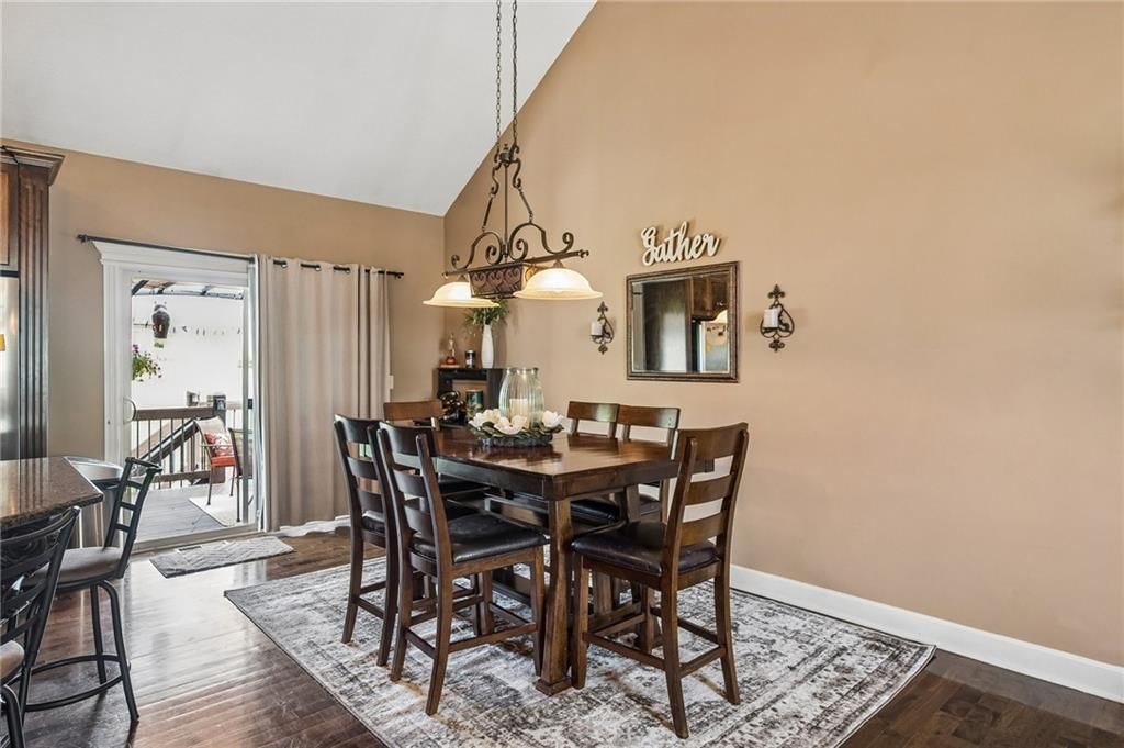 8905 N Agnes Avenue — photo 10