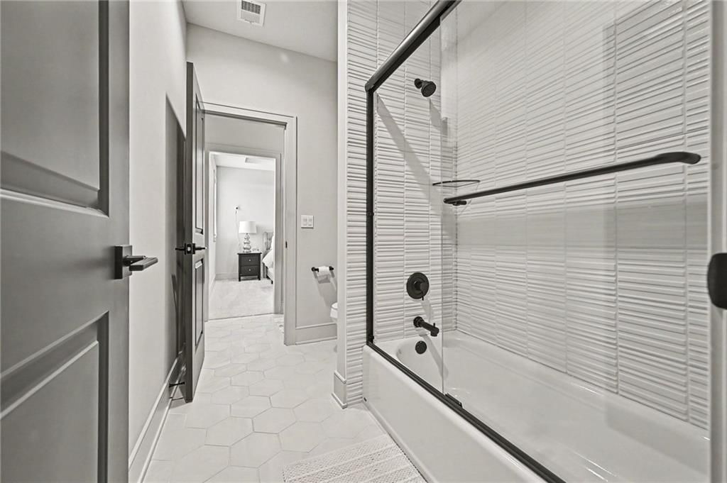 3410 NE 102nd Street — photo 31
