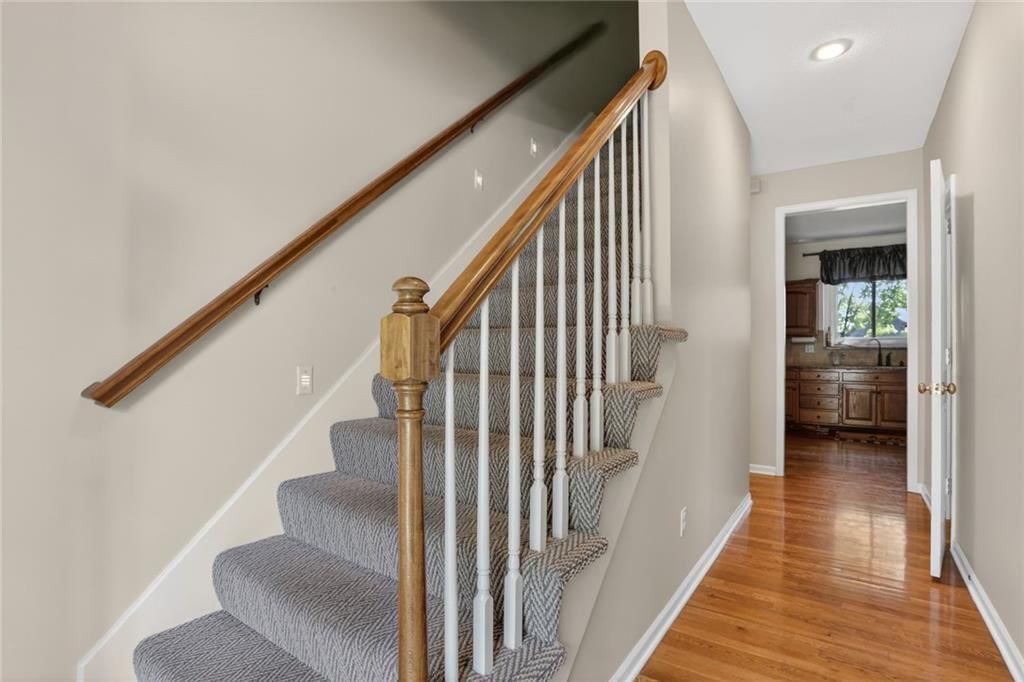 14631 W 152nd Street — photo 3