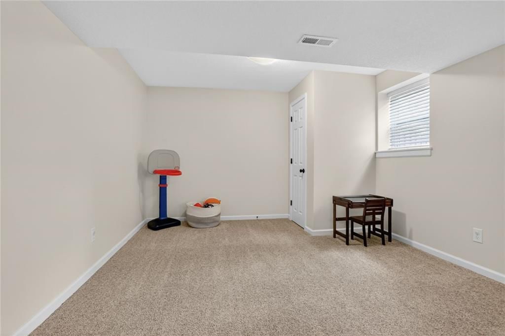 14631 W 152nd Street — photo 18