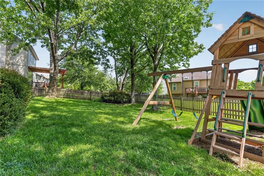 14631 W 152nd Street — photo 22