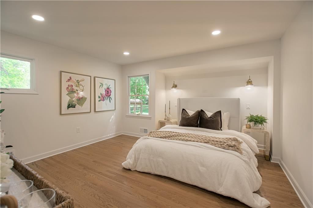 9827 Delmar Lane — photo 9