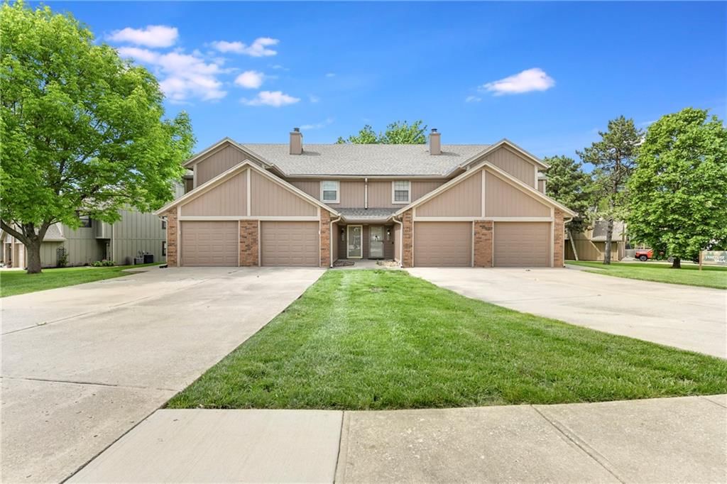 230 SW Pinetree Lane — photo 4