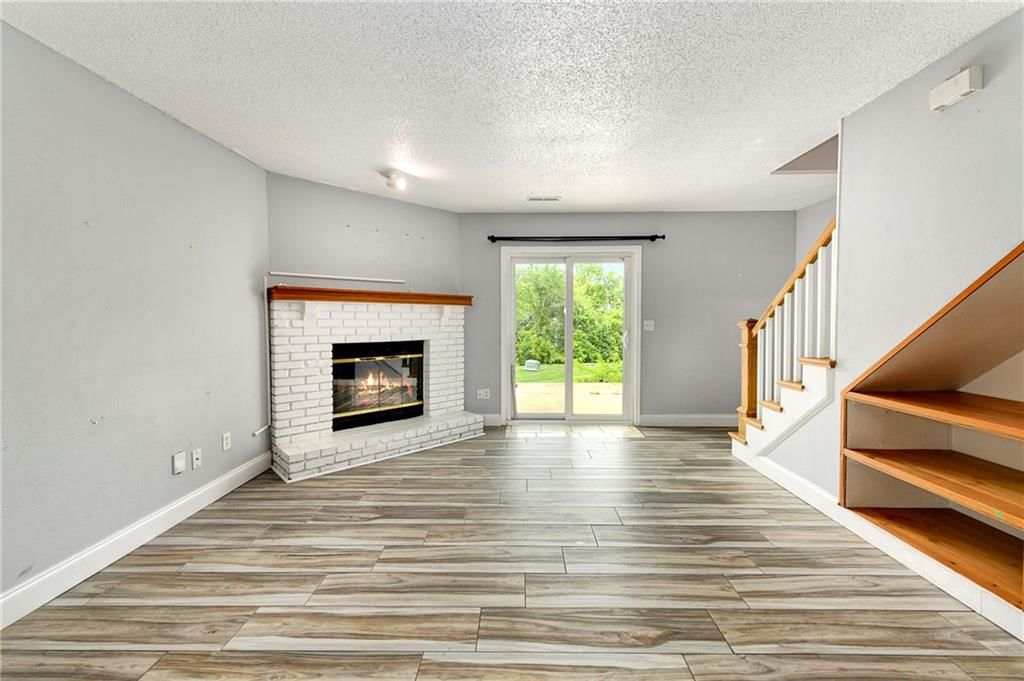 230 SW Pinetree Lane — photo 10
