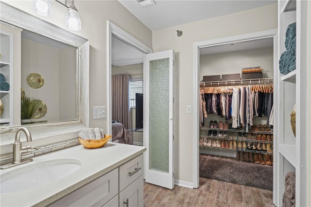 2403 NE 68th Street — photo 10