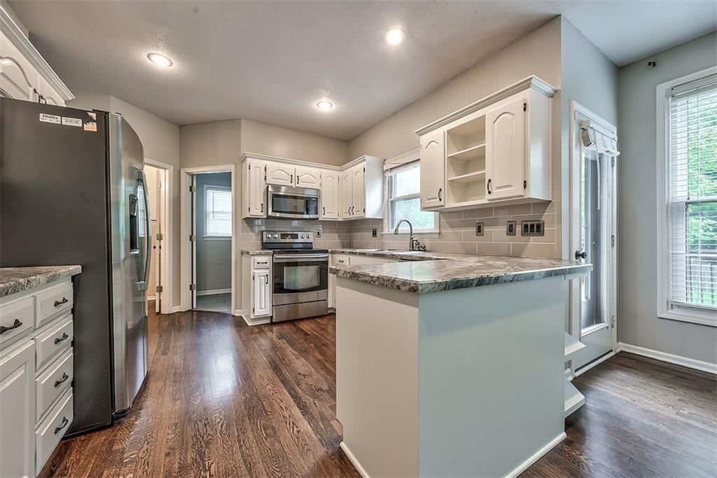15134 W 153rd Terrace — photo 8