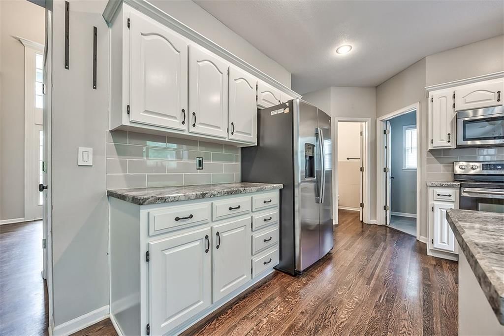 15134 W 153rd Terrace — photo 9