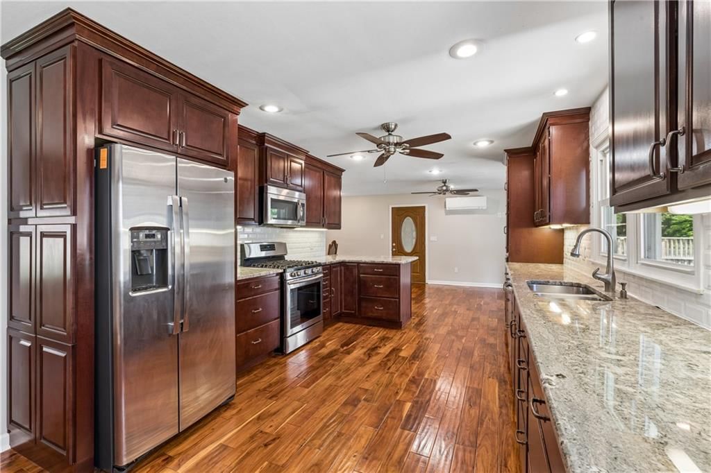 5151 Monrovia Street — photo 13