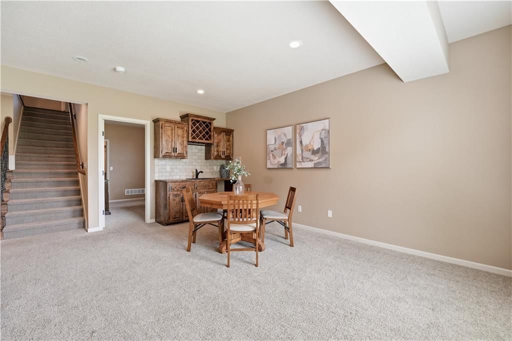 9108 N Seymour Avenue — photo 36