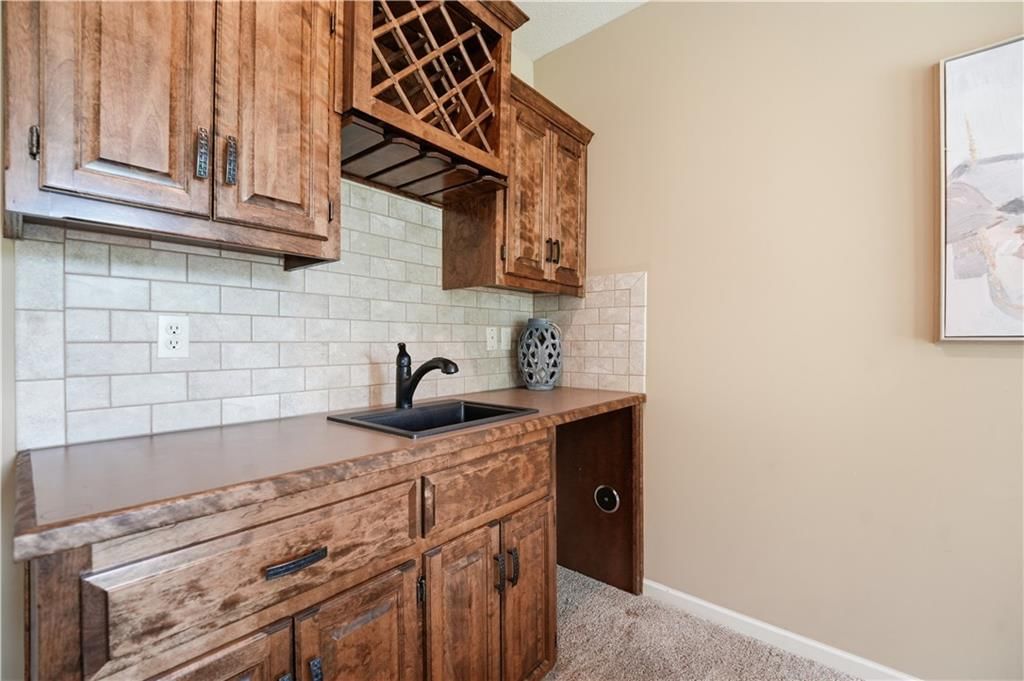 9108 N Seymour Avenue — photo 39
