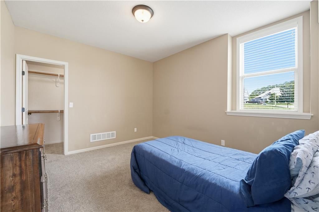 9108 N Seymour Avenue — photo 40