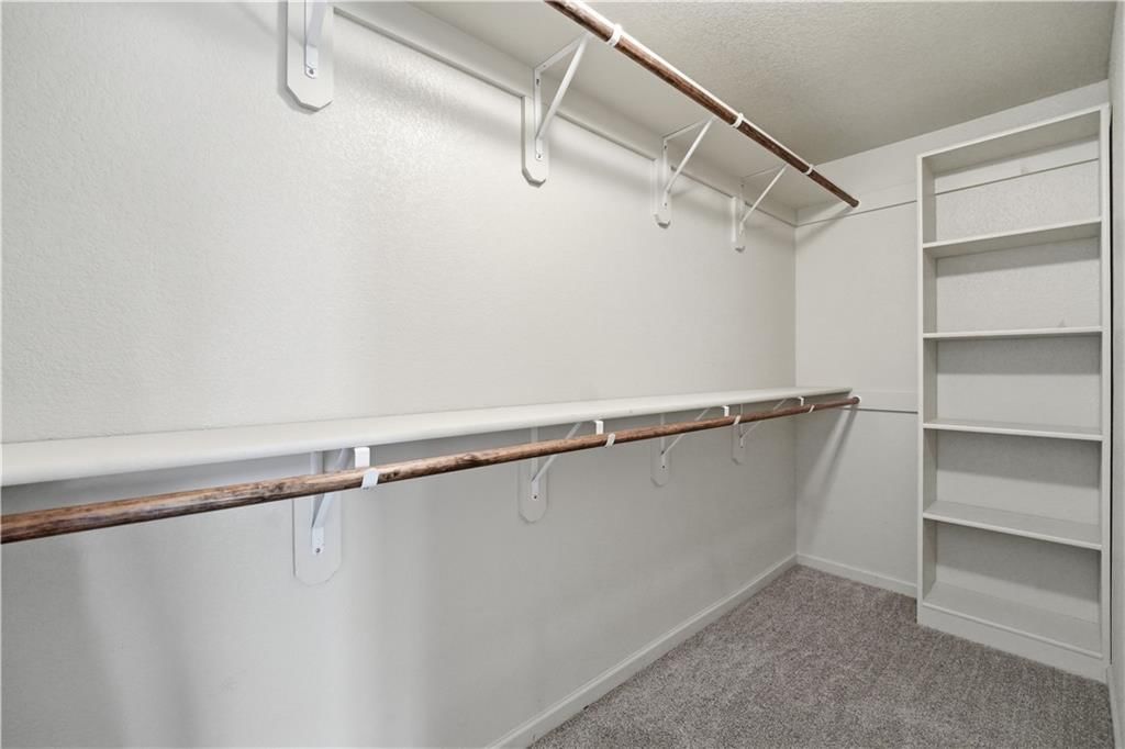 9108 N Seymour Avenue — photo 42