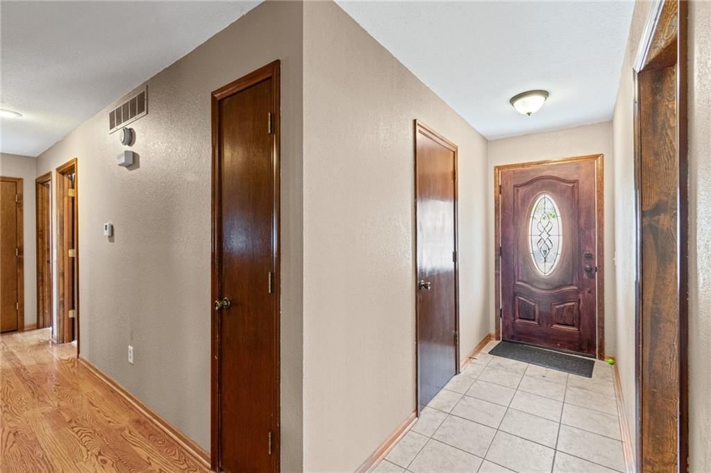 816 Kristen Street — photo 4