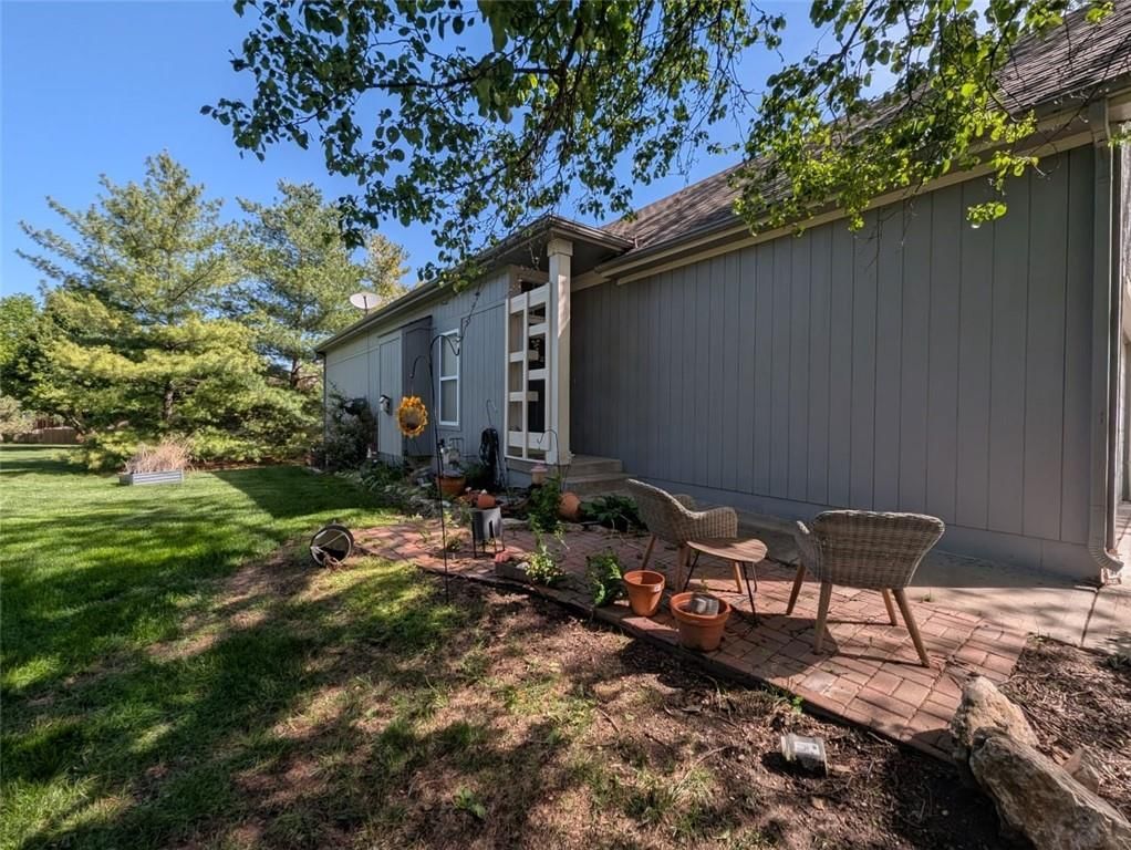 7317 SILVERHEEL Street — photo 30