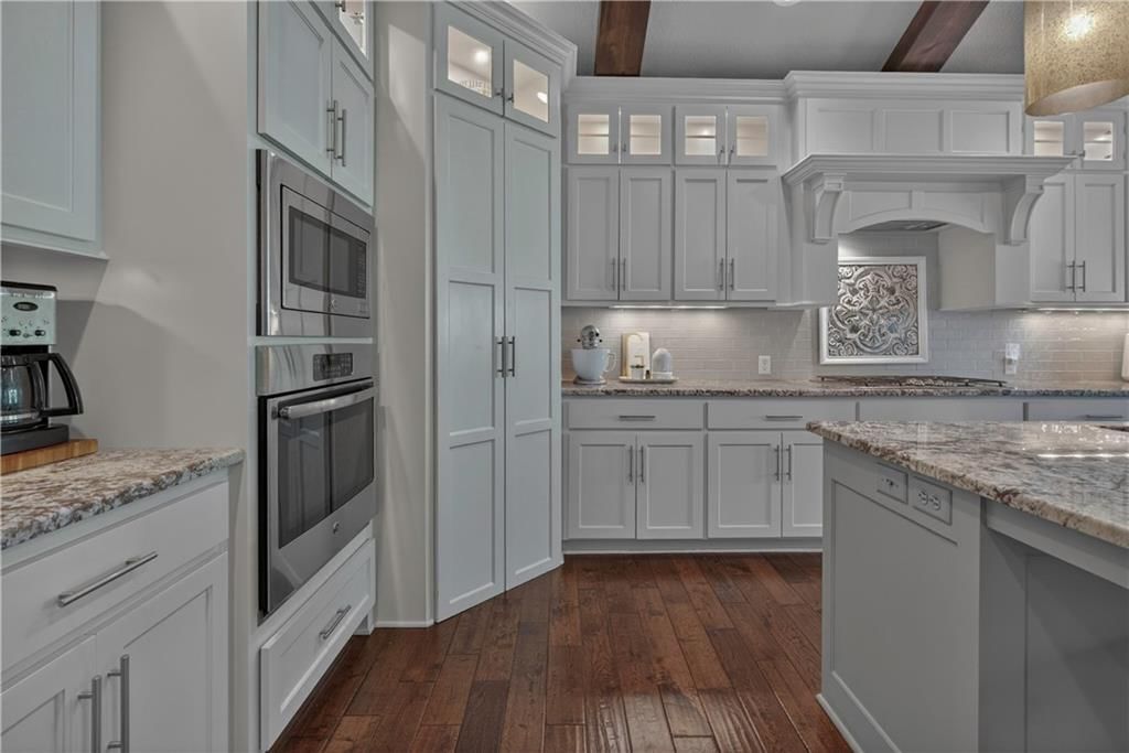 1406 Kenton Lane — photo 22