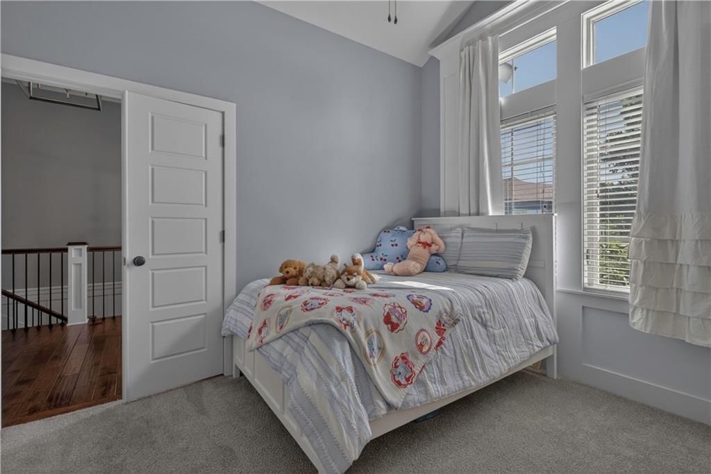 1406 Kenton Lane — photo 37