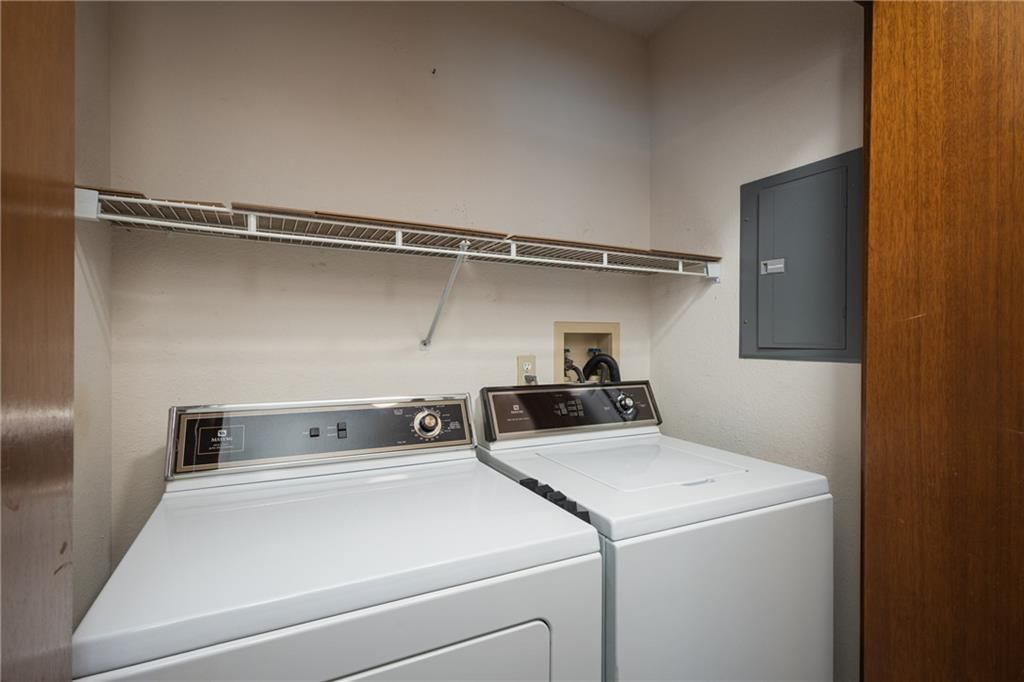 901 Fox Ridge Drive — photo 19